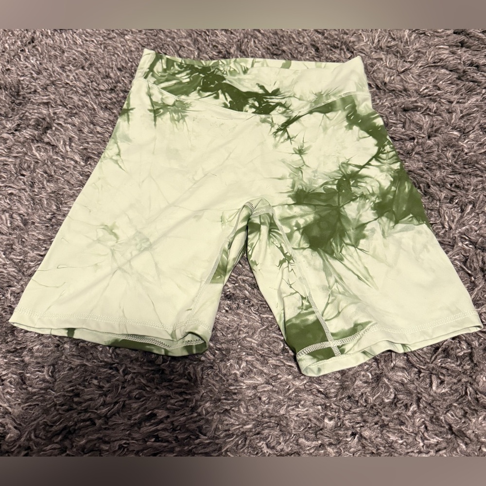 Balance Athletica Vitality Green Tie-Dye cloud rider Athletic Shorts NWOT - Picture 5 of 7